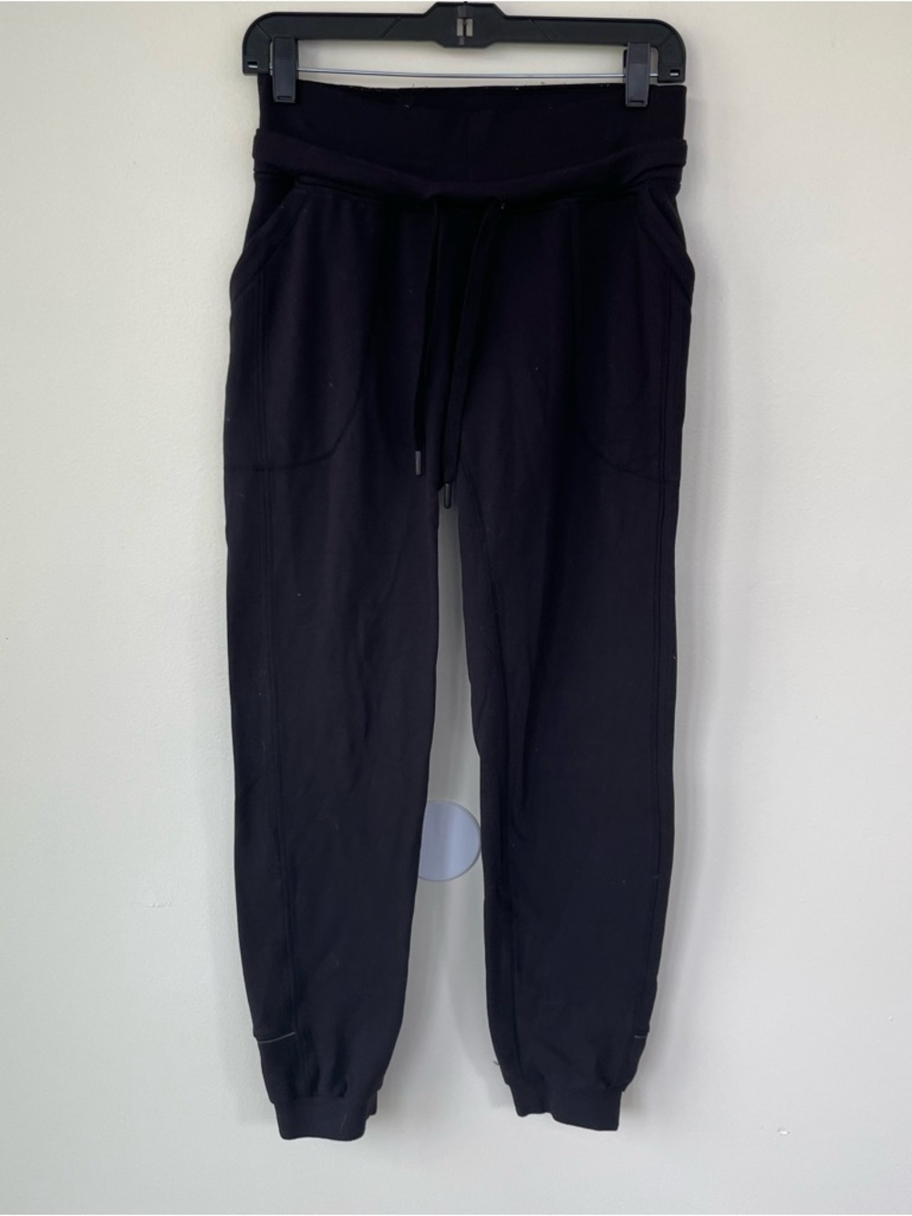 Lululemon Black Pocket Drawstring Jogger Pants Size 6